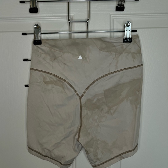 Balance Athletica athletic shorts - Picture 3 of 5